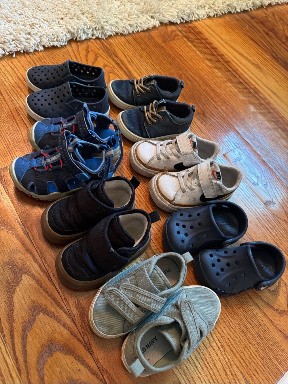 Assorted toddler size 5 shoe (including Nike & crocs)